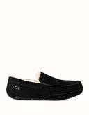 UGG® Men Linscot Moccasins