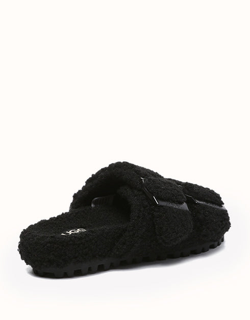 AUSTRALIAN SHEPHERD® Jennie Slipper