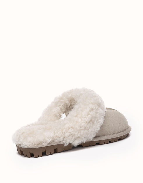 AUSTRALIAN SHEPHERD® Waffle Curly