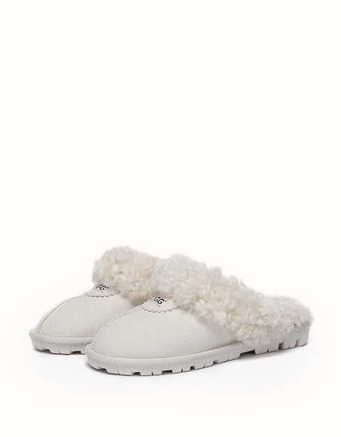 AUSTRALIAN SHEPHERD® Waffle Curly