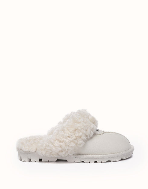 AUSTRALIAN SHEPHERD® Waffle Curly