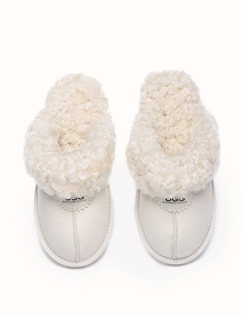 AUSTRALIAN SHEPHERD® Waffle Curly