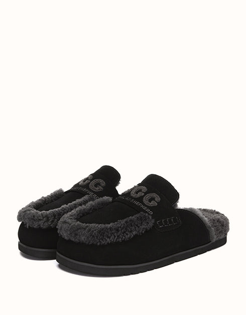 AUSTRALIAN SHEPHERD® Lora