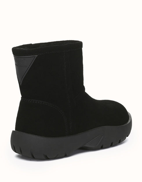 AUSTRALIAN SHEPHERD® Salma Short