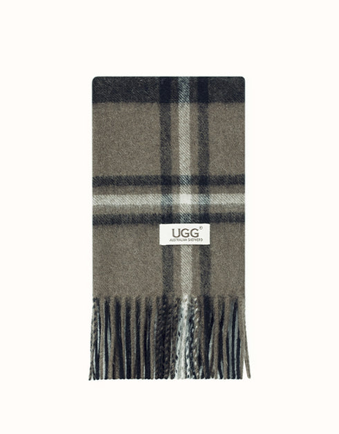 AUSTRALIAN SHEPHERD® Snovia Scarf