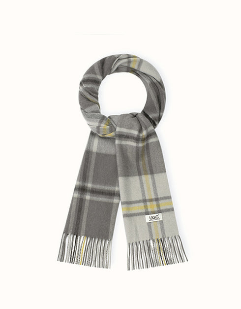 AUSTRALIAN SHEPHERD® Snovia Scarf