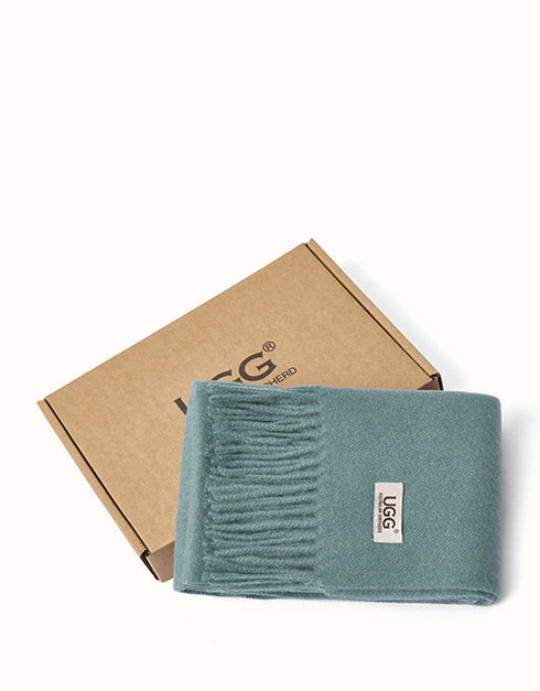 AUSTRALIAN SHEPHERD®Fealara Scarf