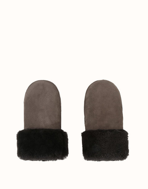 AUSTRALIAN SHEPHERD® Sheepskin Mittens