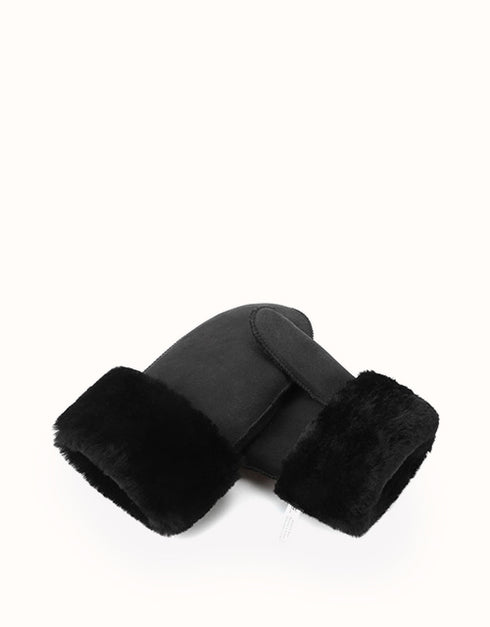 AUSTRALIAN SHEPHERD® Sheepskin Mittens