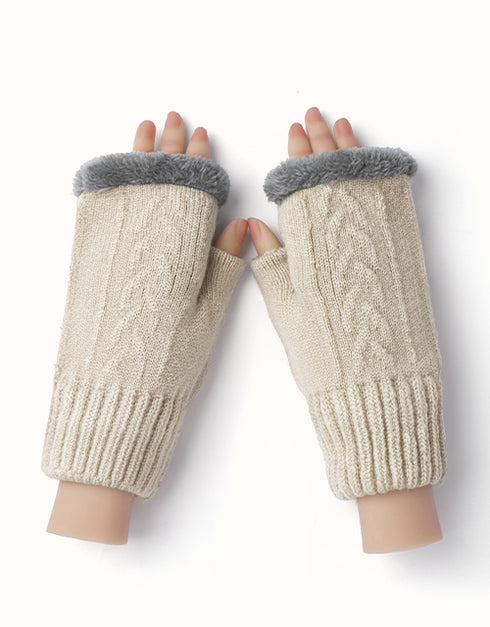 EVERAU® Fingerless Ultra Plush Knit Gloves