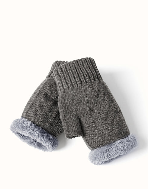 EVERAU® Fingerless Ultra Plush Knit Gloves