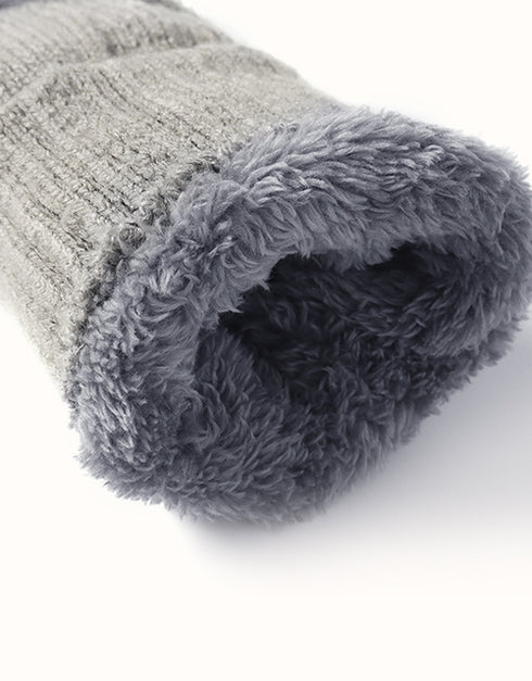 EVERAU® Fingerless Ultra Plush Knit Gloves