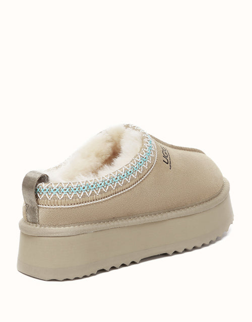 AUSTRALIAN SHEPHERD® Ventus Platform – The UGG Shop®