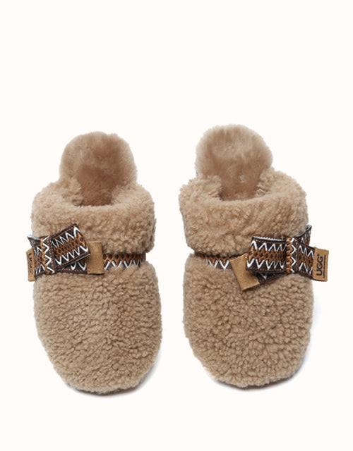 AUSTRALIAN SHEPHERD® Cecil – The UGG Shop®