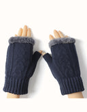 EVERAU® Fingerless Ultra Plush Knit Gloves