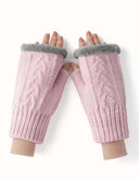EVERAU® Fingerless Ultra Plush Knit Gloves
