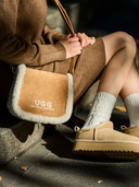 AUSTRALIAN SHEPHERD® Wool Messenger Bag